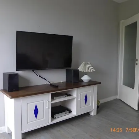 Apartment Hochwertige Fewo In 24960 Glucksburg/ Ostsee/forde
